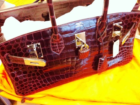 【　ブランド古物市場　】次回3月31日（火）新羽会場